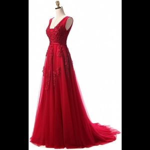Double V- Neck Tulle Long Evening Cocktail Gown